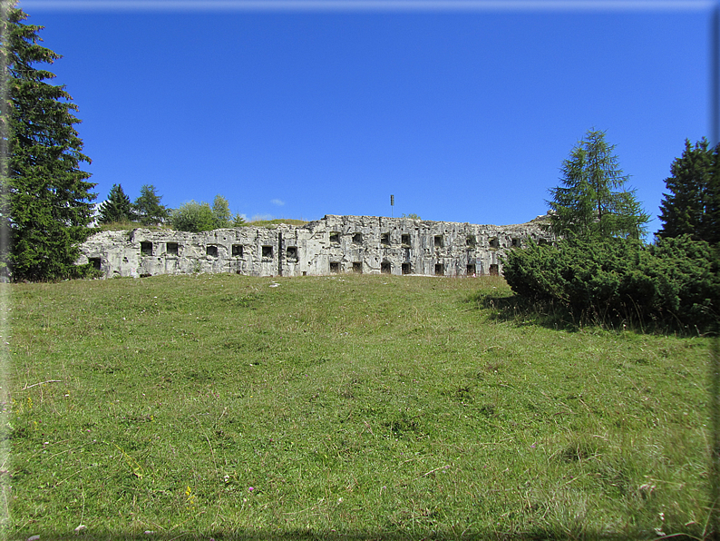 foto Resti di Forte Vezzena e Forte Verle